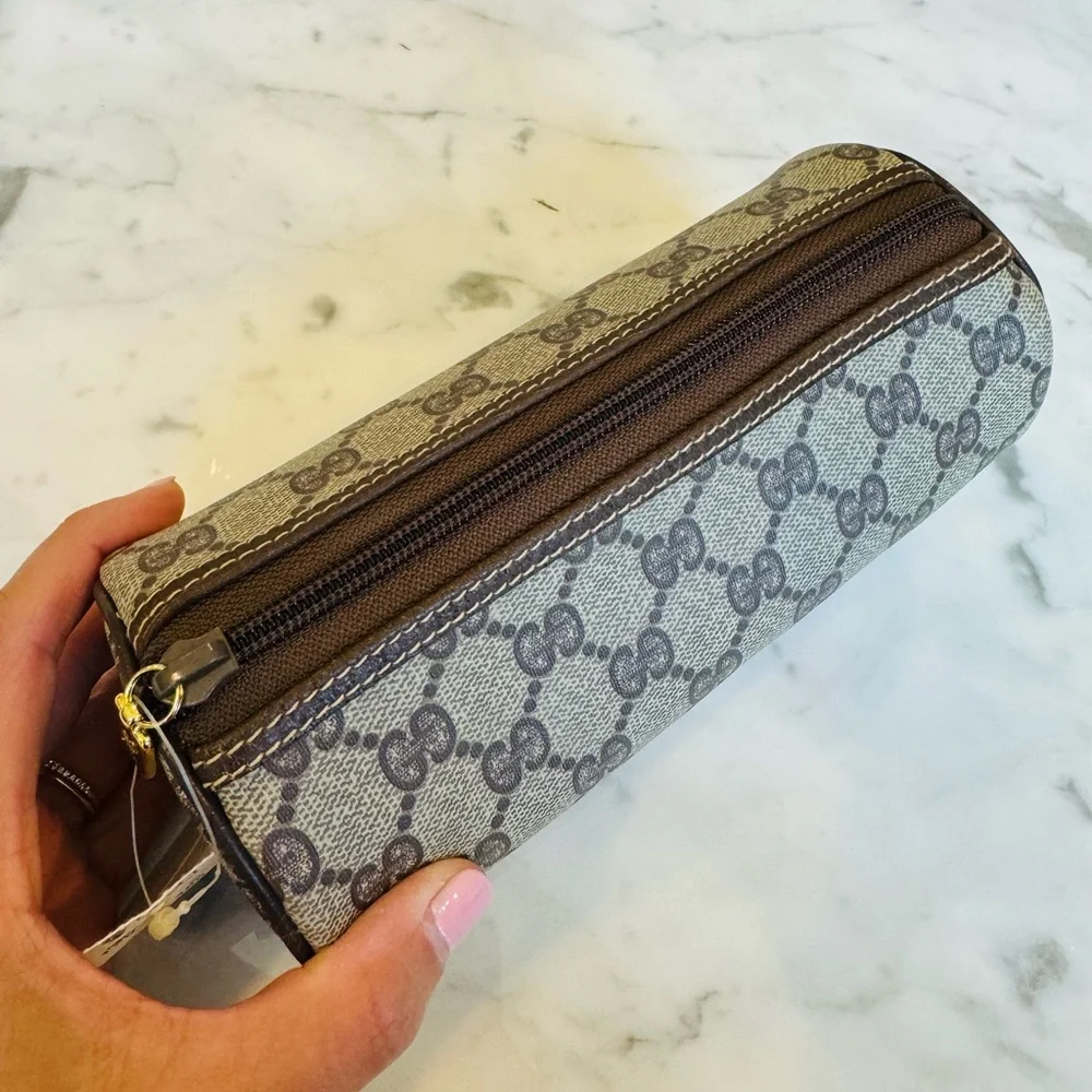 RARE Vintage Unused Gucci Round Makeup Pouch 1980’s in EXCELLENT Condition - Picture 7 of 10